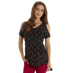 Mothers en Vogue Cut-Out Shoulder Top - Dancing Dots